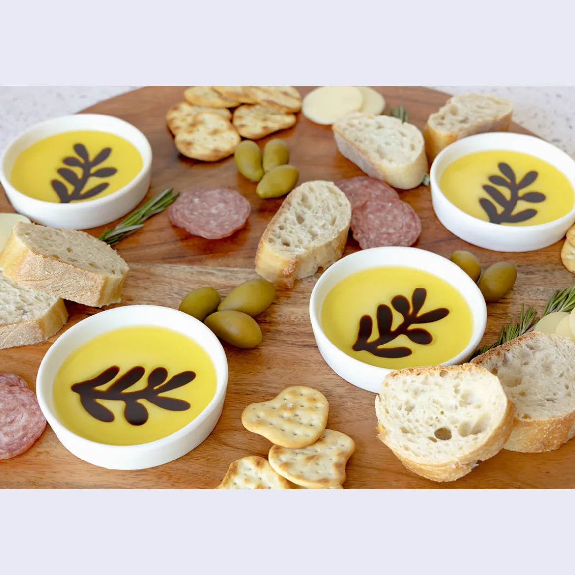 Charcuterie Board and 4-Piece Individual Dipping Set