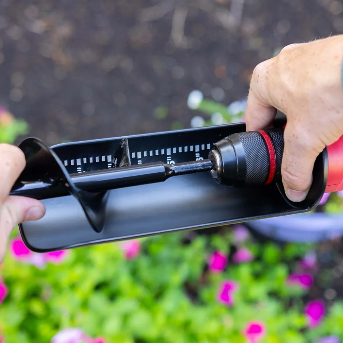 Cordless Electric Auger Tool