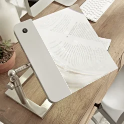 Full-Page Cordless Desk Magnifier