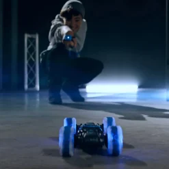 Gesture Sensing RC Stunt Car
