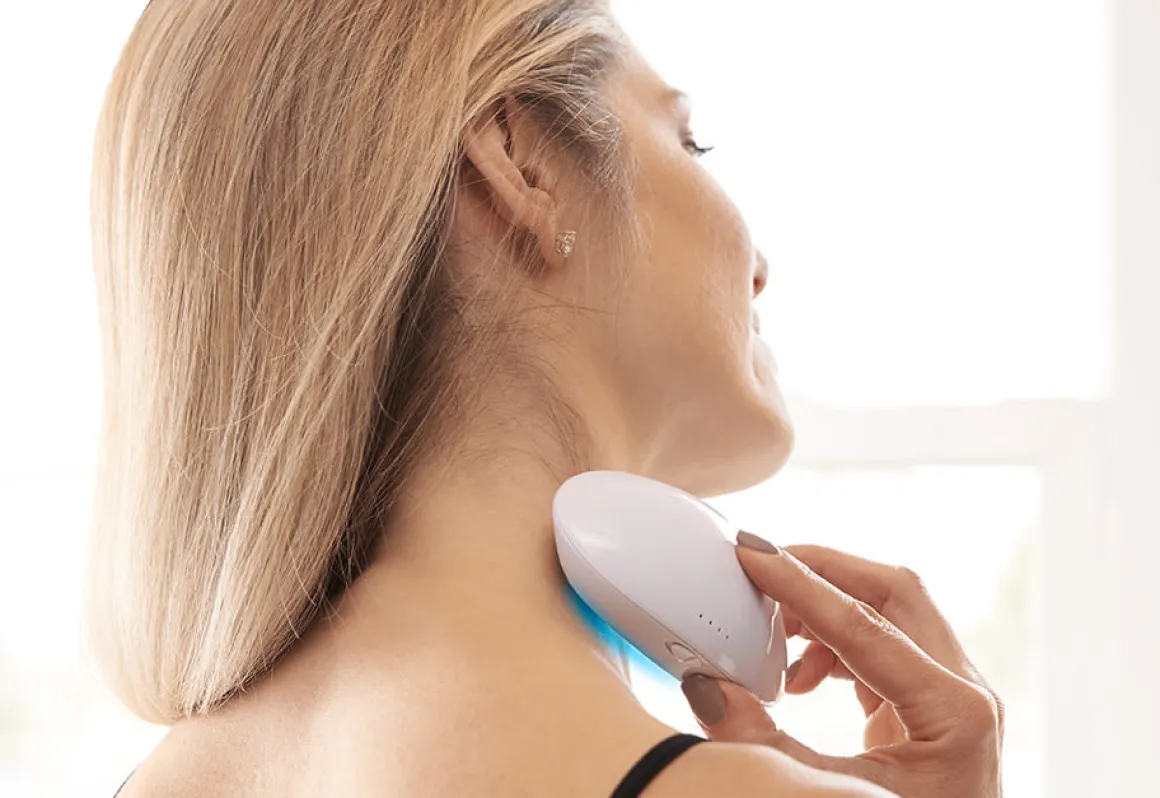 Hot Flash Cooling Device