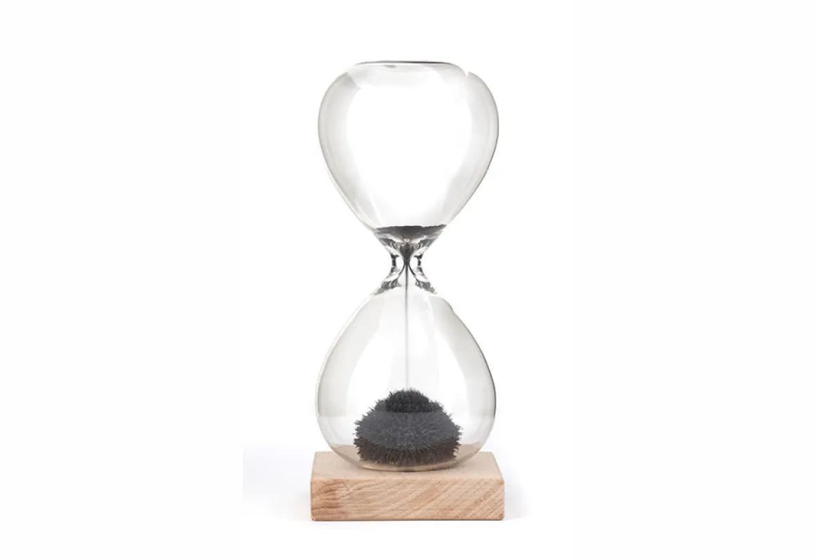 Magnetic Sand Hourglass