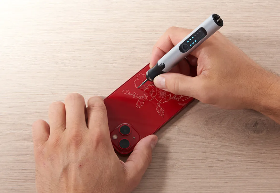 Multi-Surface Cordless Engraving Pen