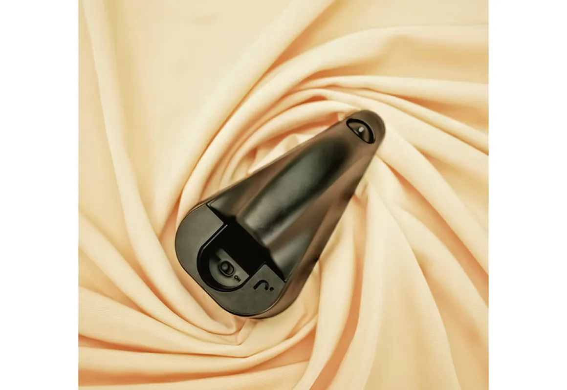 Pocket-Sized Cordless Travel Iron