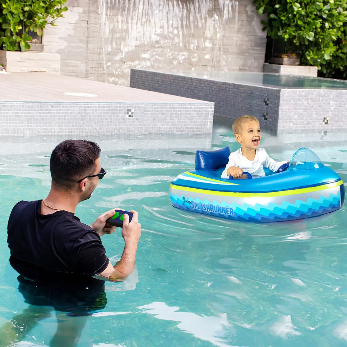 RC Motorized Baby Runner Boat