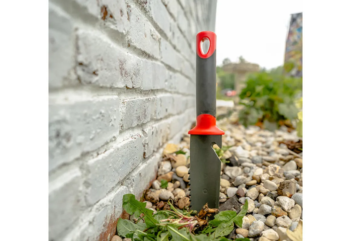 Root Slayer Soil Knife