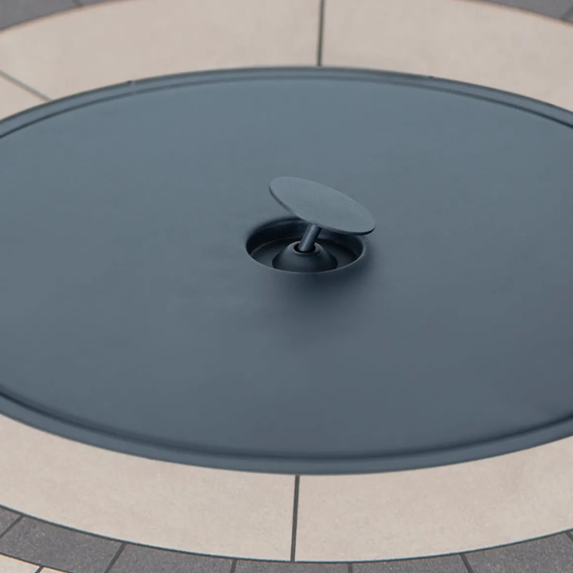 Round Propane Gas Fire Pit Table