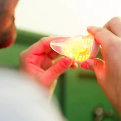 World's First At-Home Professional LED Lip Therapy Device
